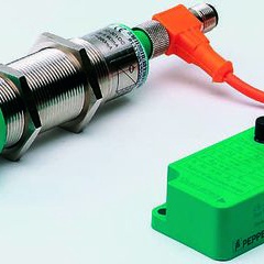 PEPPERL+FUCHS 距离传感器 UB500-30GM-E4-V15