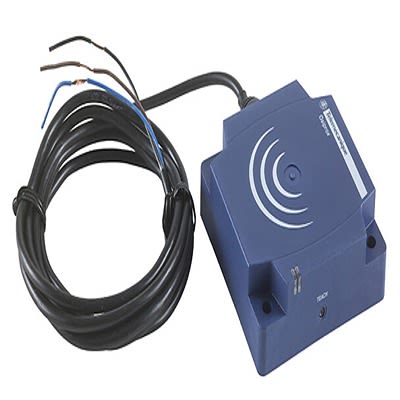 TELEMECANIQUE SENSORS 距离传感器 XS8D1A1PBL10